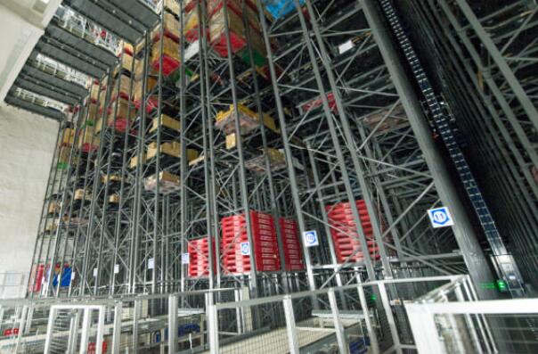 貫通式立體倉庫有什么特點(diǎn)？